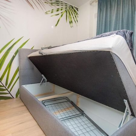 Cozy Vaivorykstes Apartment Palanga Dış mekan fotoğraf